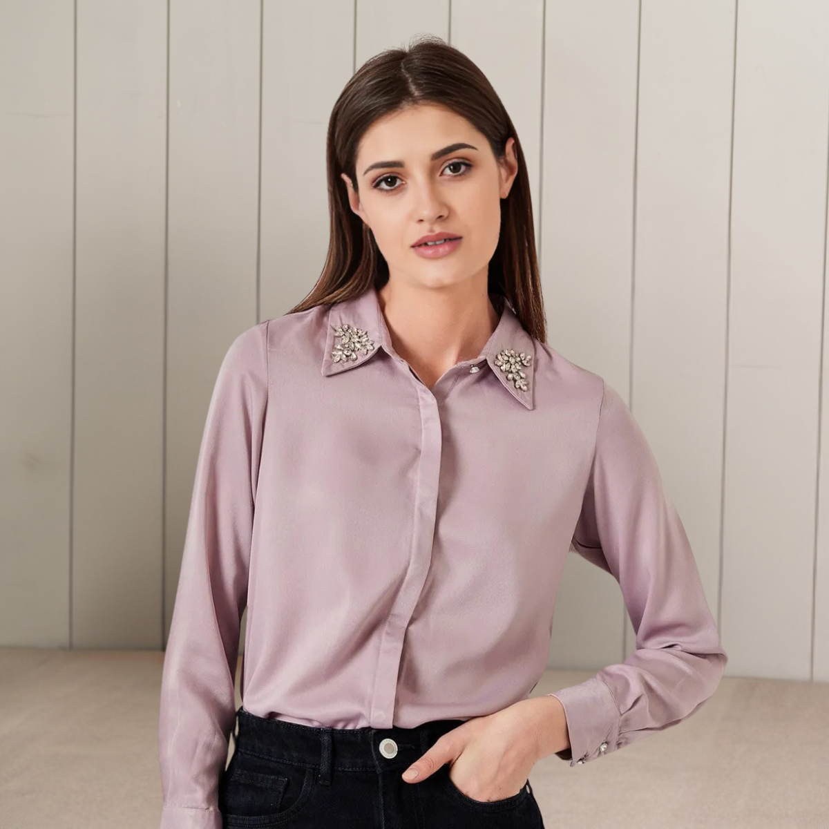 Relaxed Fit Lavender Shirt with Embellished Collar